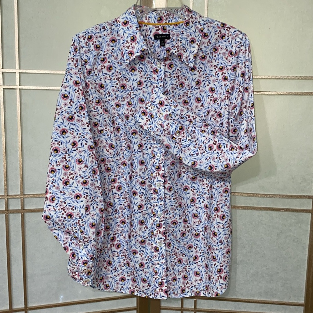 Beautiful floral print, button front, long sleeve shirt, Talbots, Women’s size M - Picture 4 of 9